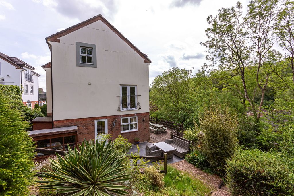 Additional image 29 of 5 bed detached house for saleSpeedwell Close, Bideford EX39