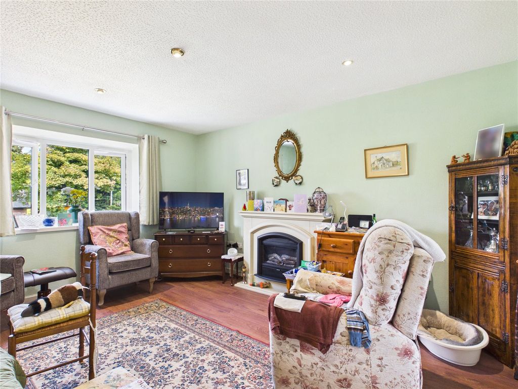 Property photo 2 of 10 Picture No. 08
