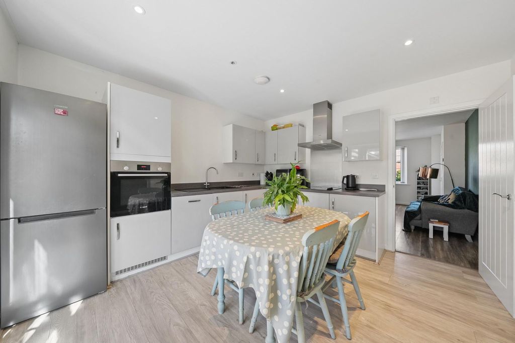 Property photo 2 of 14 Kitchen/Diner