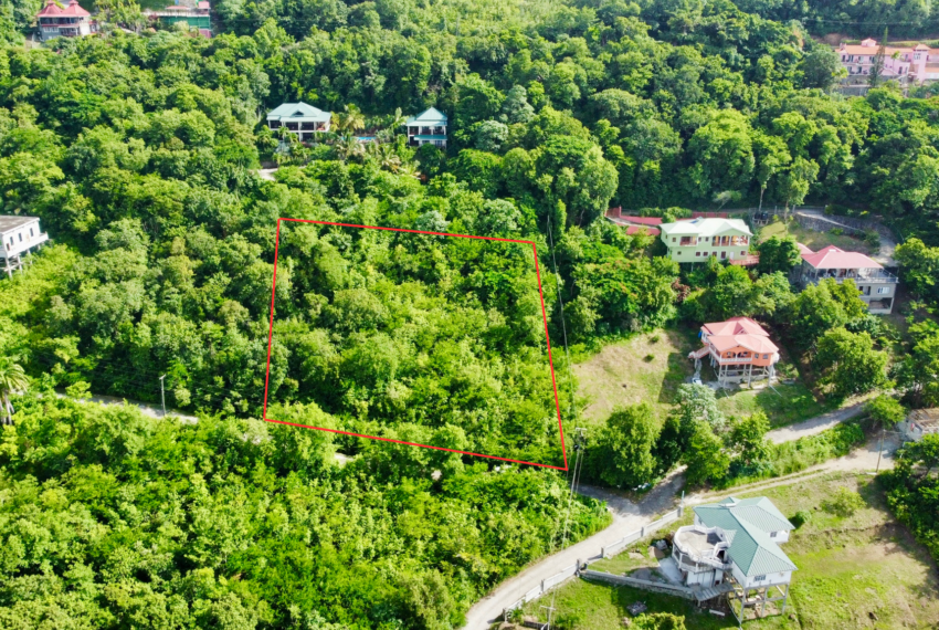 Property photo 1 of 2