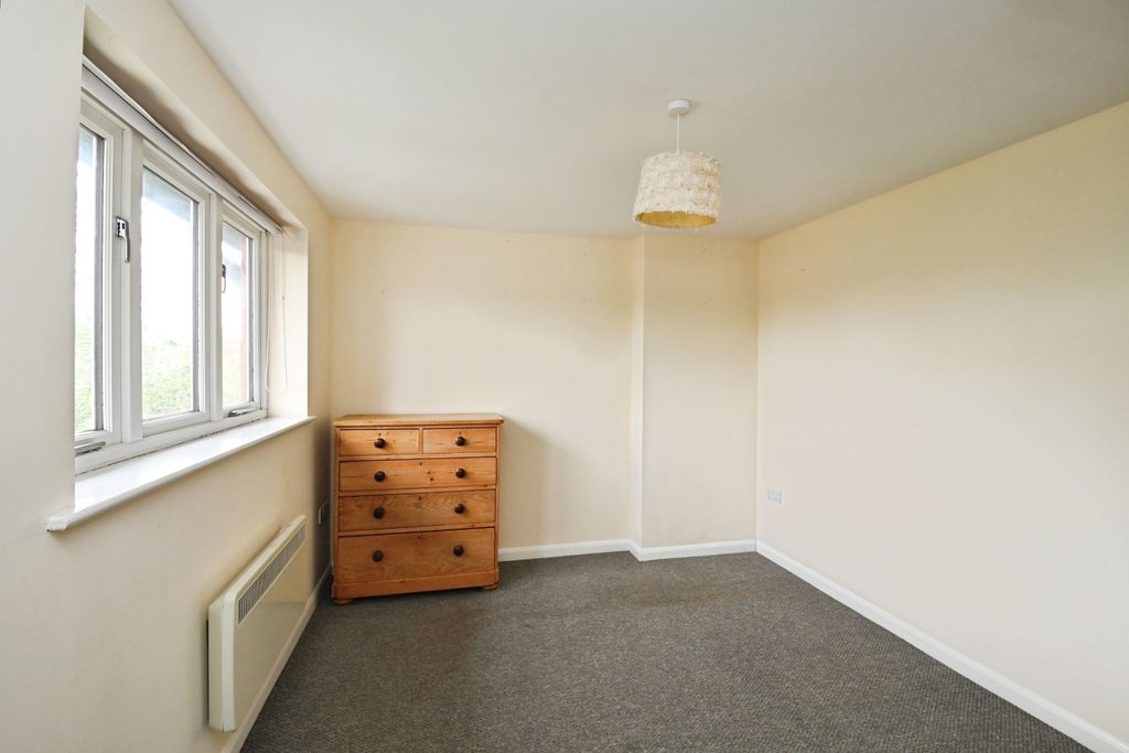 Additional image 7 of 2 bed flat for saleBennetts Mill Close, Woodhall Spa LN10