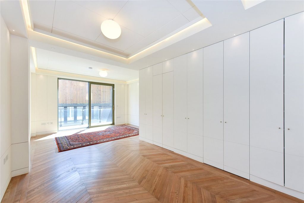 Property photo 3 of 21 Picture No. 01