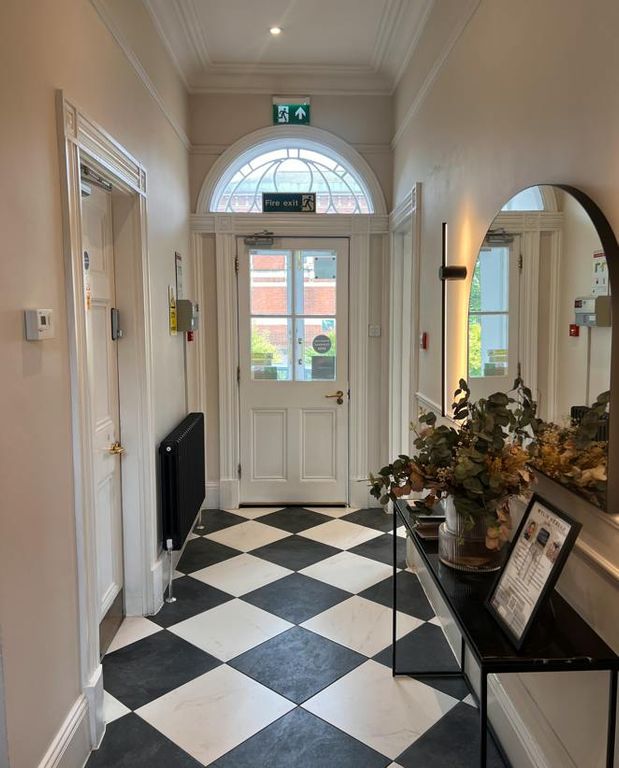 Property photo 1 of 10 90 Hagley Road Entrance.Png