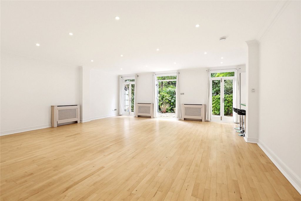 Property photo 2 of 20 Reception Room