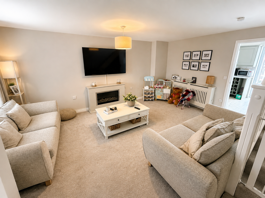 Property photo 3 of 19 E25Bb615-1A27-4A9A-8A89-8118953D9054