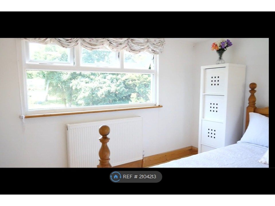 Property photo 1 of 11 Loft Room With A View