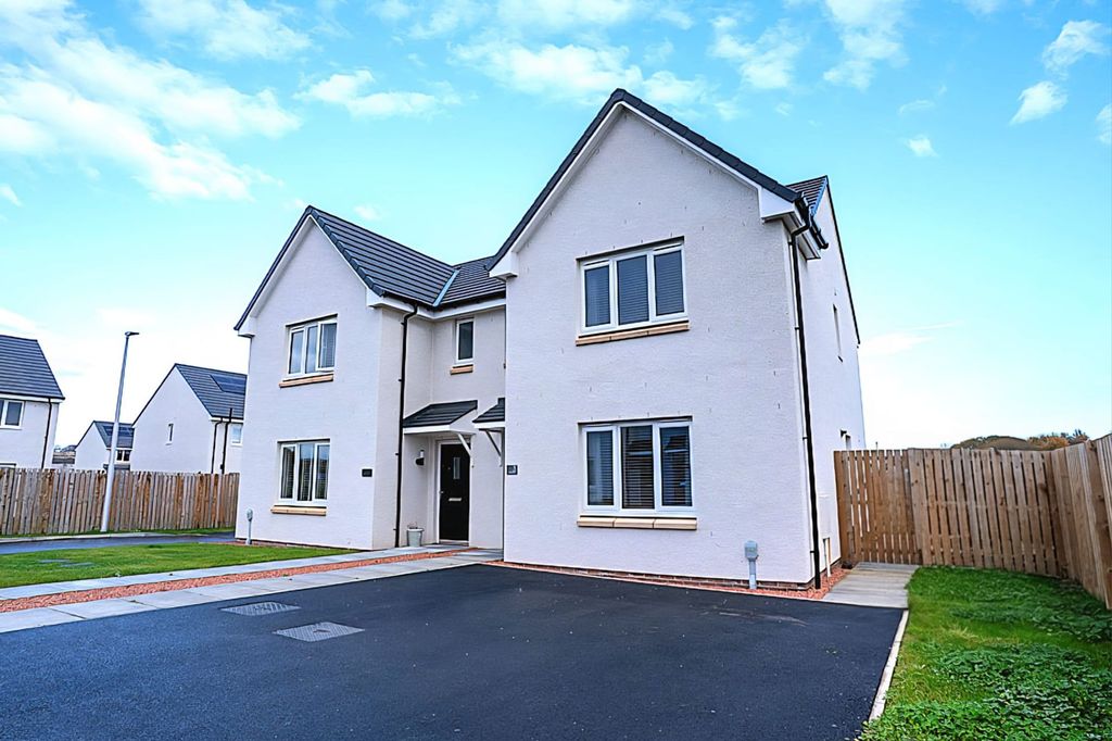 Property photo 1 of 31