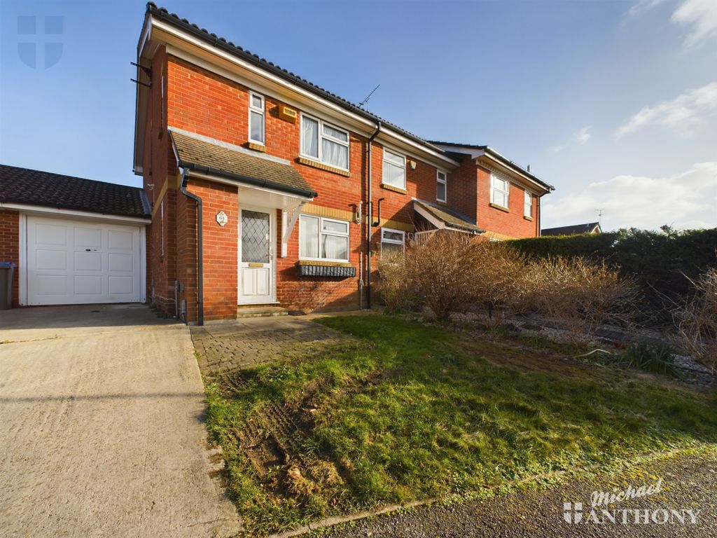 Property photo 1 of 10 Cam02538G0-Pr0163-Still001