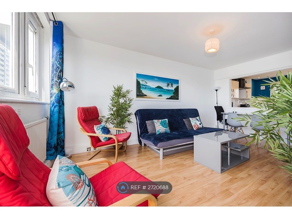 Property photo 1 of 15 Living Room