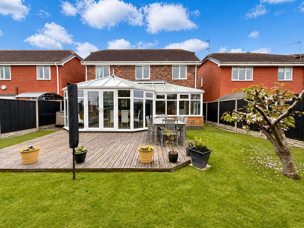 Property photo 2 of 35