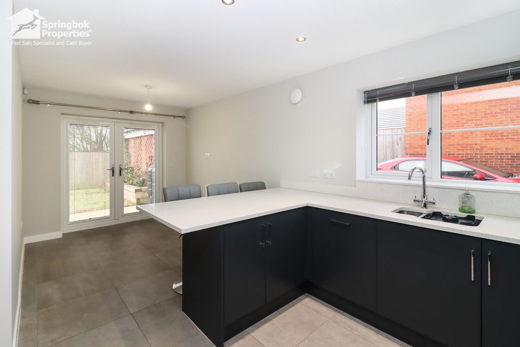 Property photo 2 of 16 Image 1