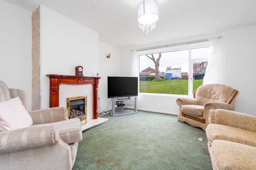 Property photo 2 of 13 Picture No. 05