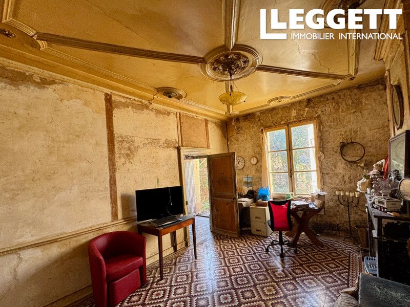 Property photo 3 of 10