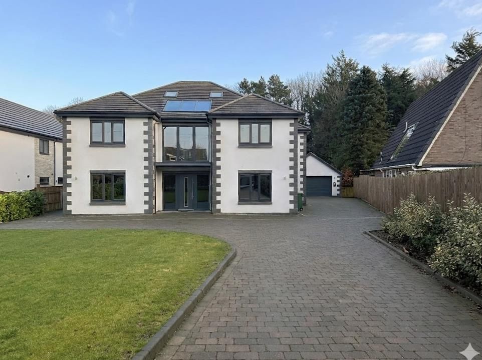 Property photo 1 of 25