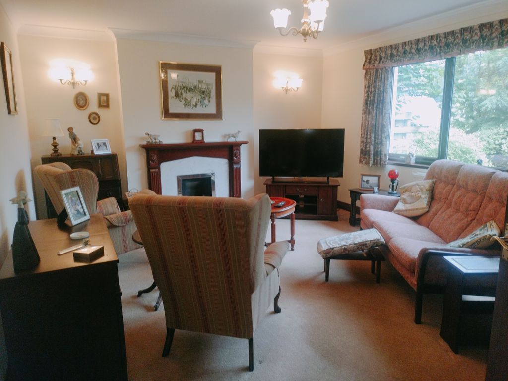 Property photo 3 of 14
