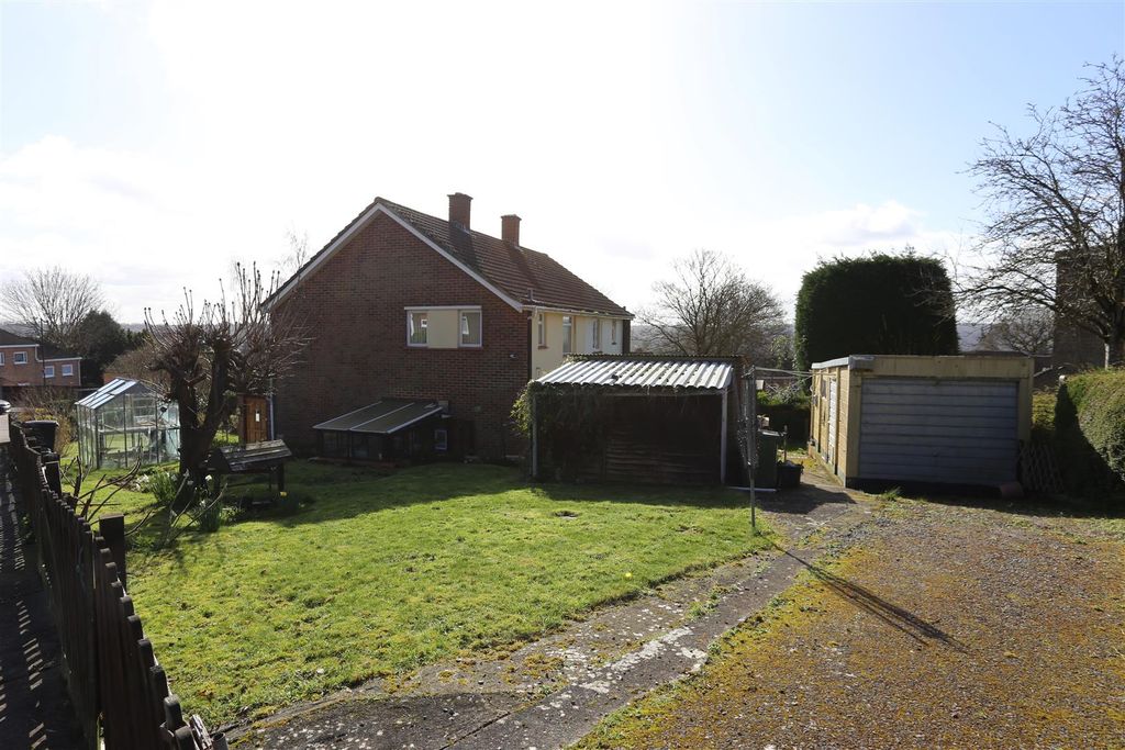 Property photo 2 of 15