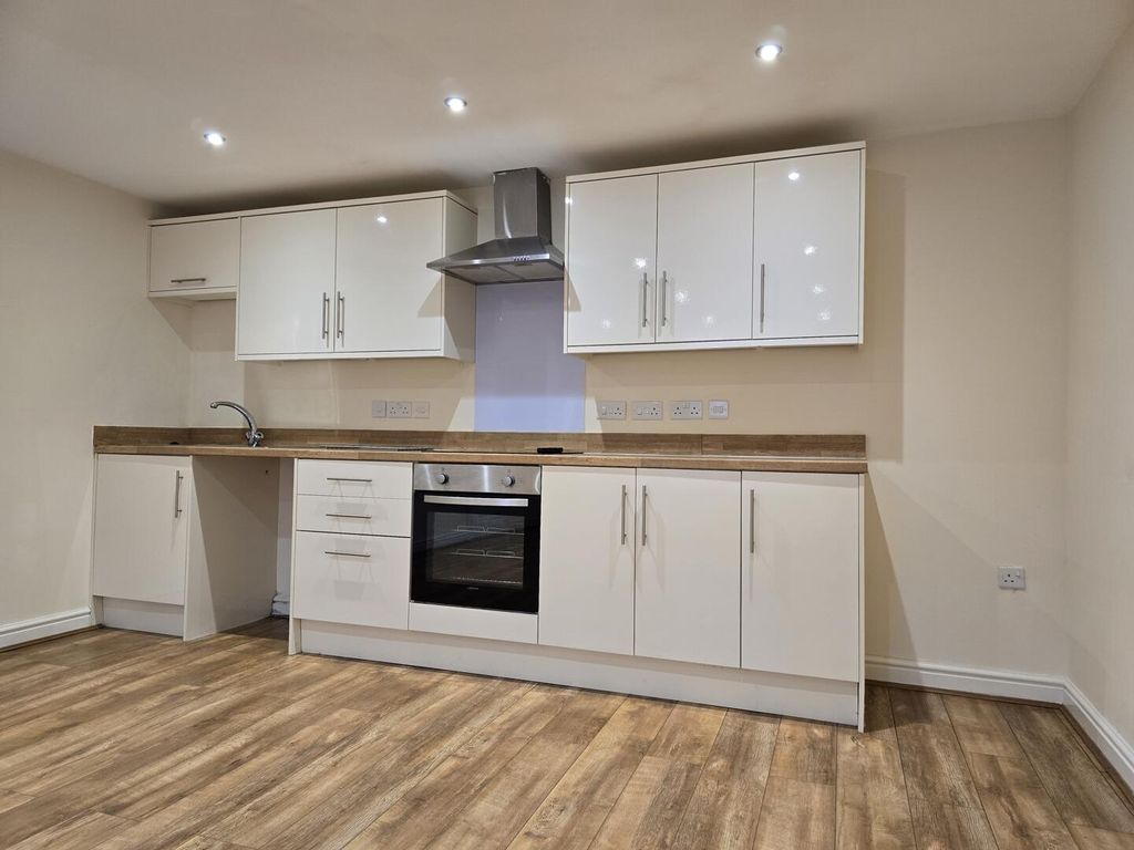 Property photo 1 of 5 Kitchen