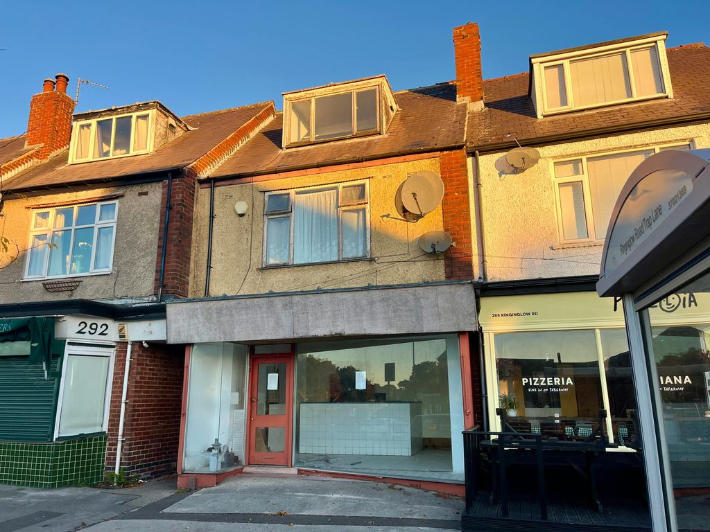 Property photo 1 of 10 Ringinglow-Road-Sheffield-For-Sale.Jpg