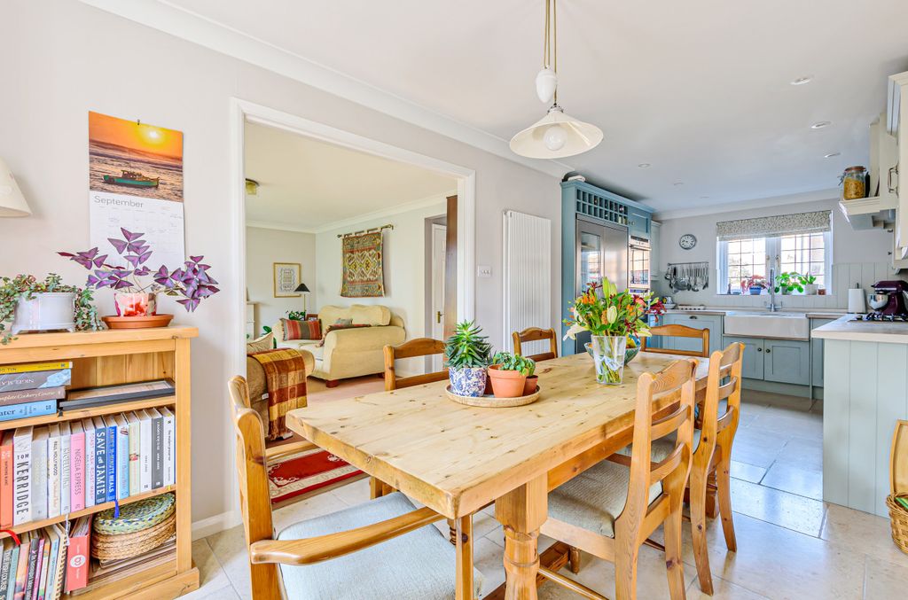 Property photo 2 of 12 900001 (13)c.Jpg