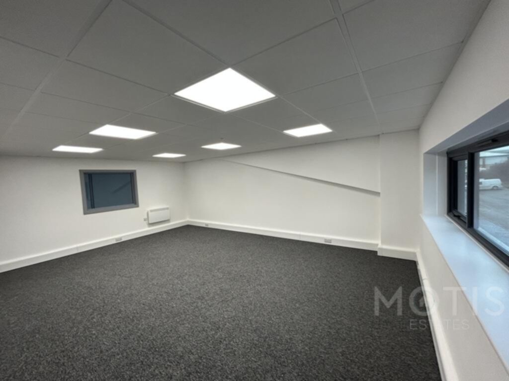 Property photo 2 of 12 Photo 1