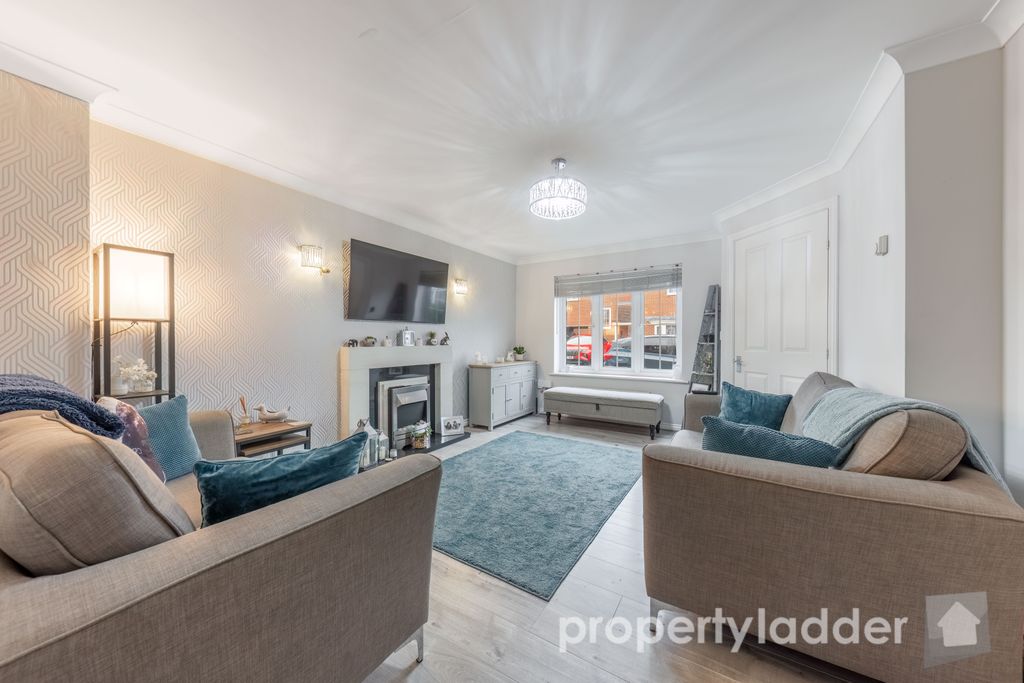 Property photo 2 of 18 Pl-7