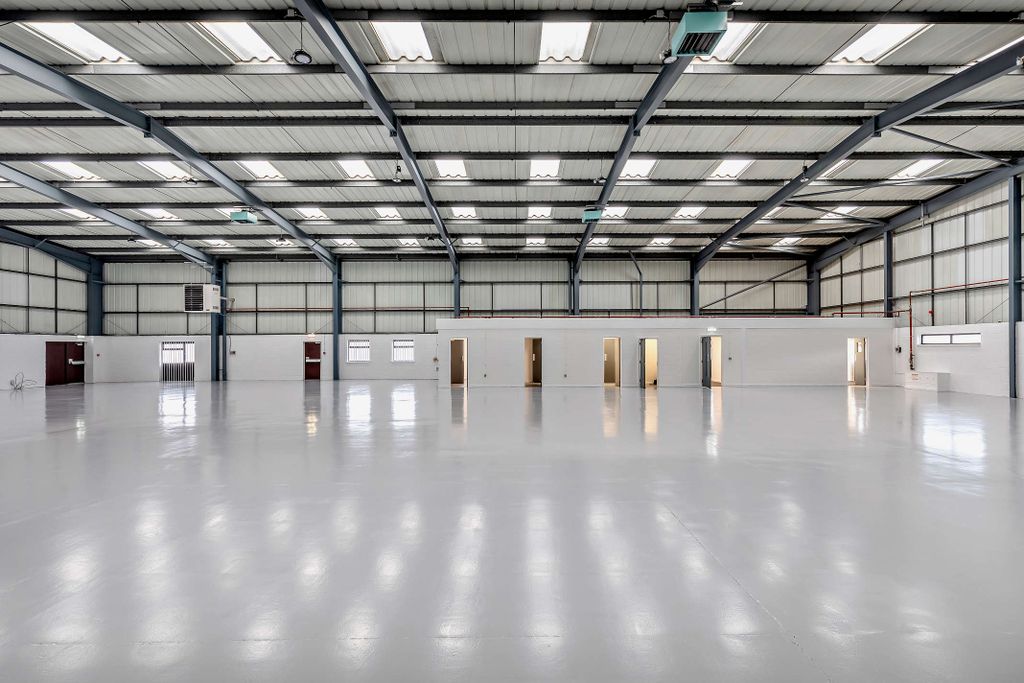 Property photo 1 of 24