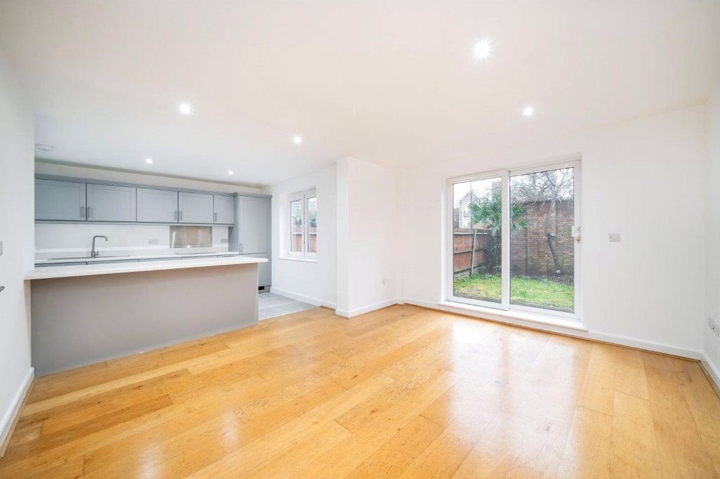 Property photo 2 of 15 Living Area/Kitchen