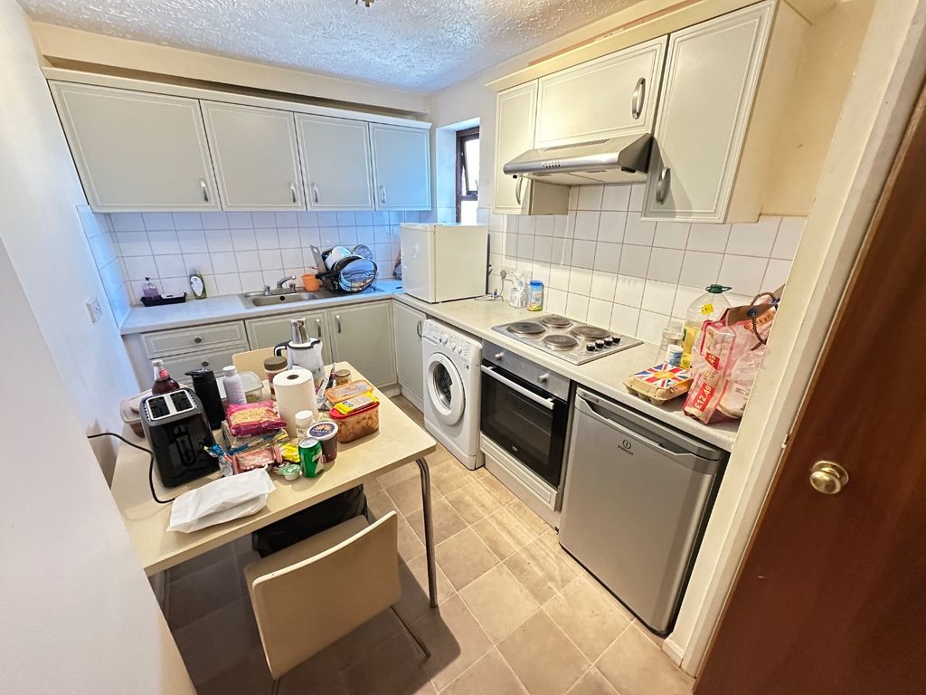 Property photo 3 of 4 4054043