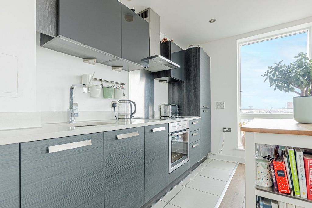 Property photo 2 of 23 Open Plan Living