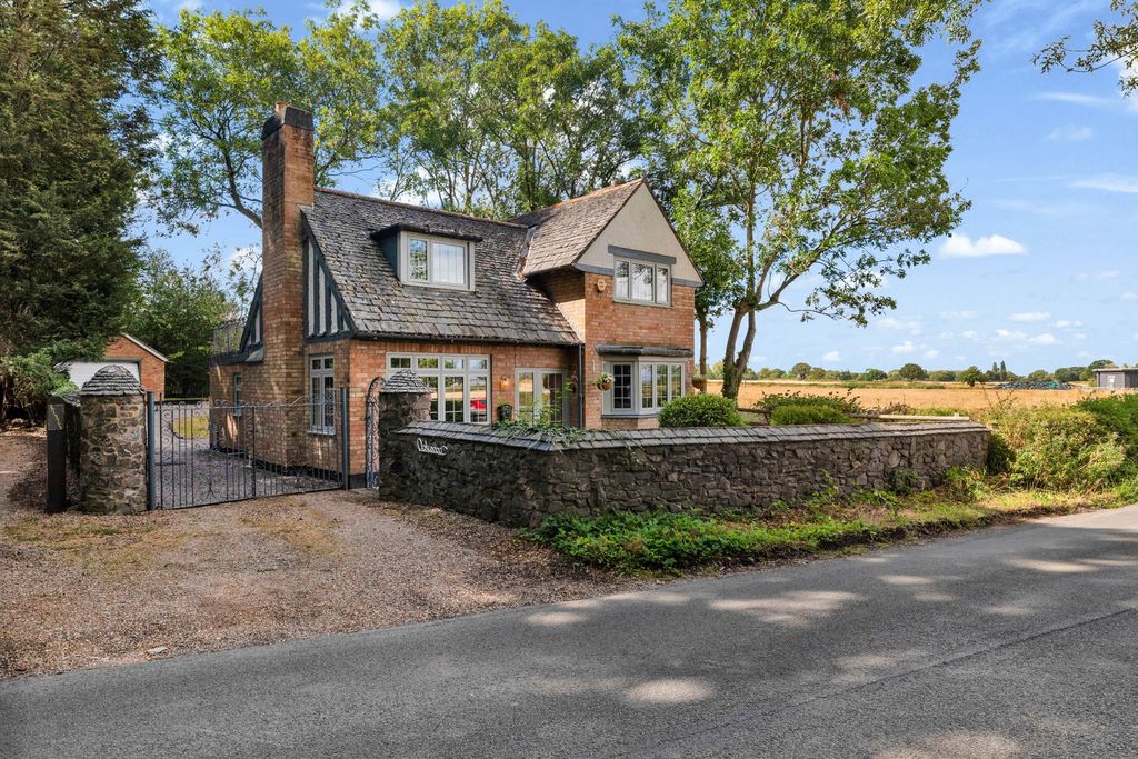 Property photo 1 of 35