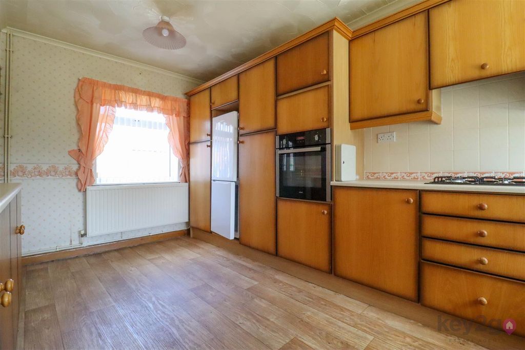Property photo 3 of 14 Img_4699.Jpg