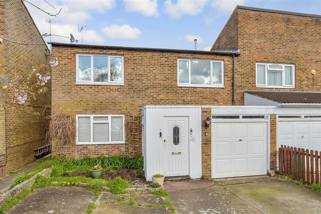 Property photo 1 of 11 External (Web)