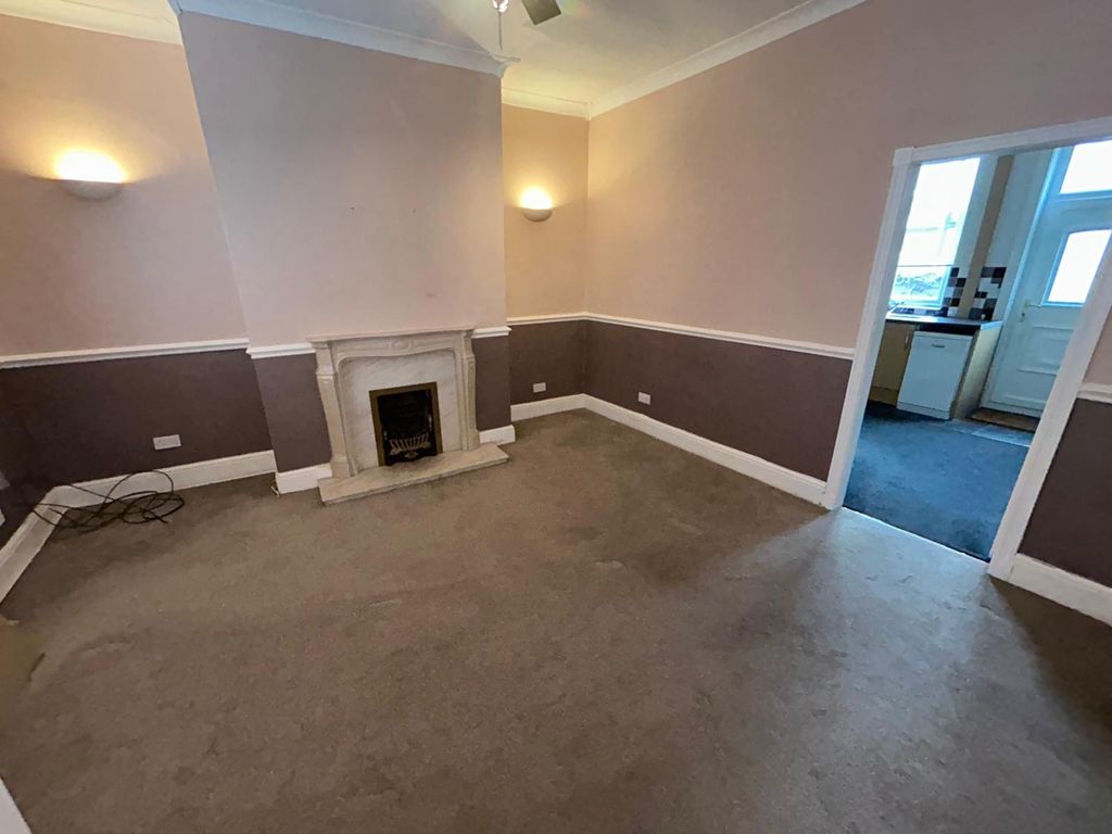 Property photo 2 of 8 Property