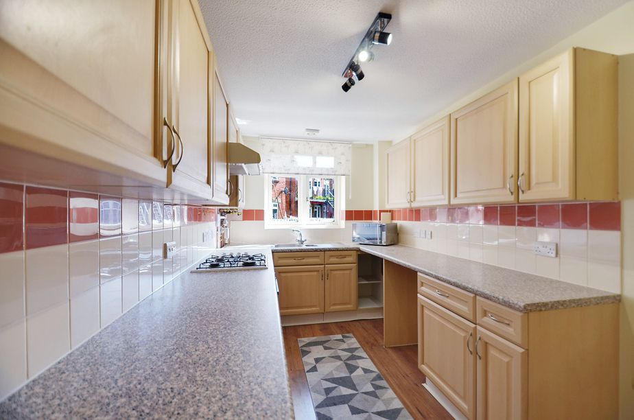 Property photo 1 of 19 Kitchen_Pic_2 (1).Jpg