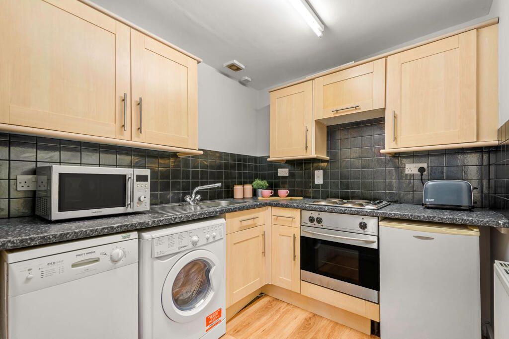Property photo 2 of 4 Gallery