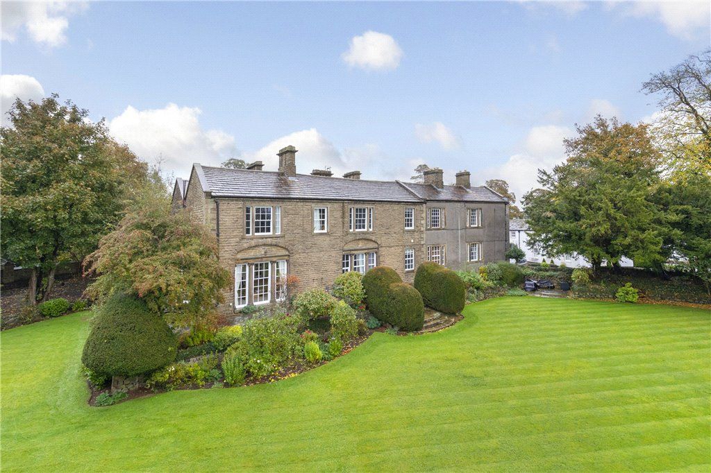 Property photo 1 of 12 Marton House
