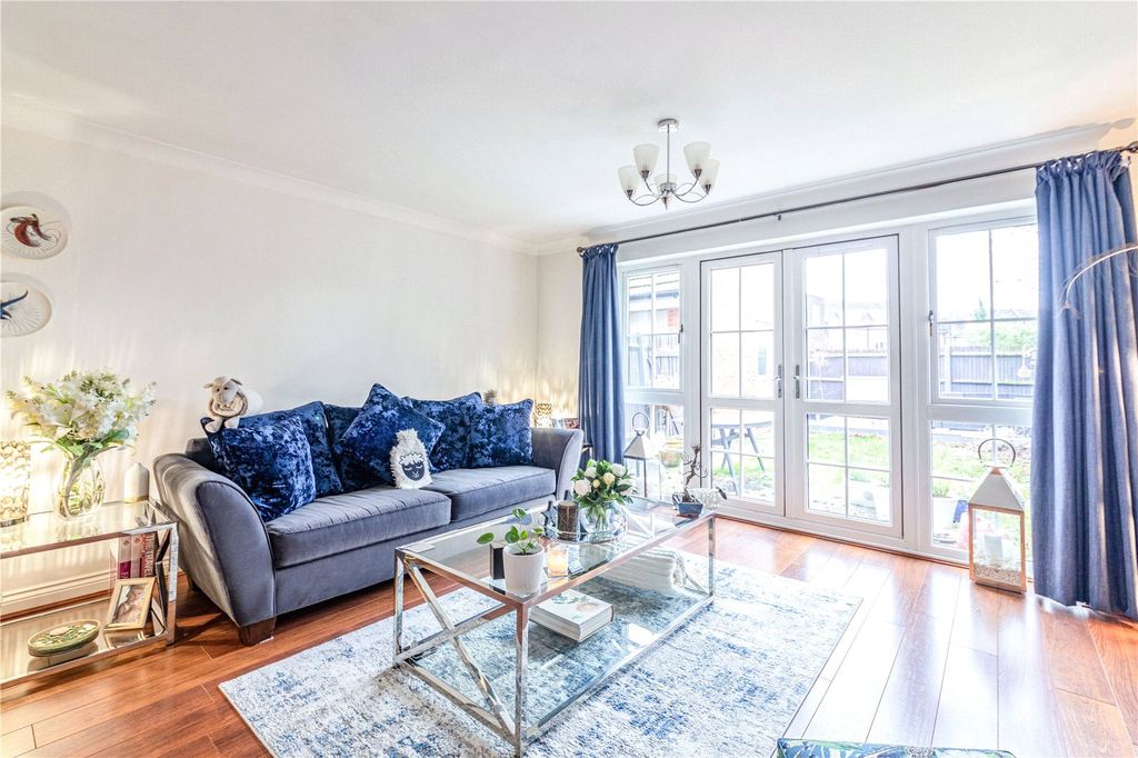 Property photo 3 of 35 Picture No. 05