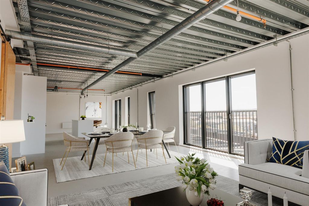 Property photo 3 of 11 Lwp10372-Hdr.Jpg