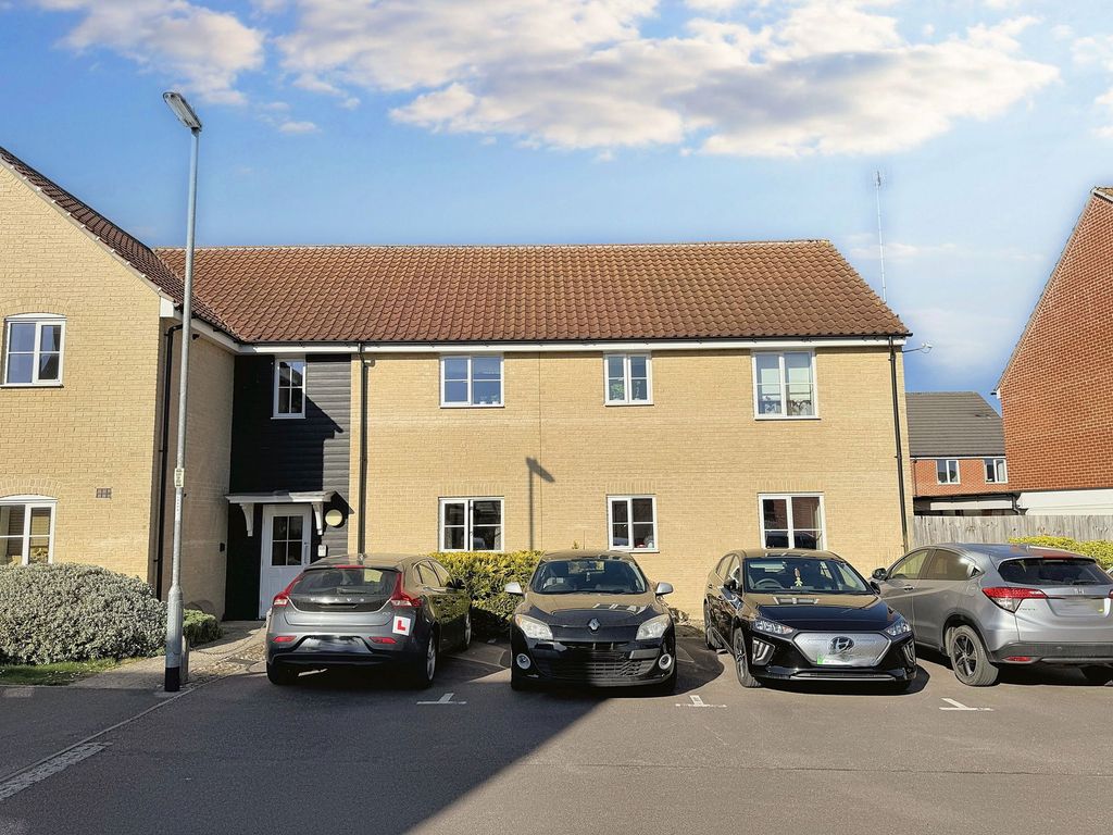 Property photo 1 of 16