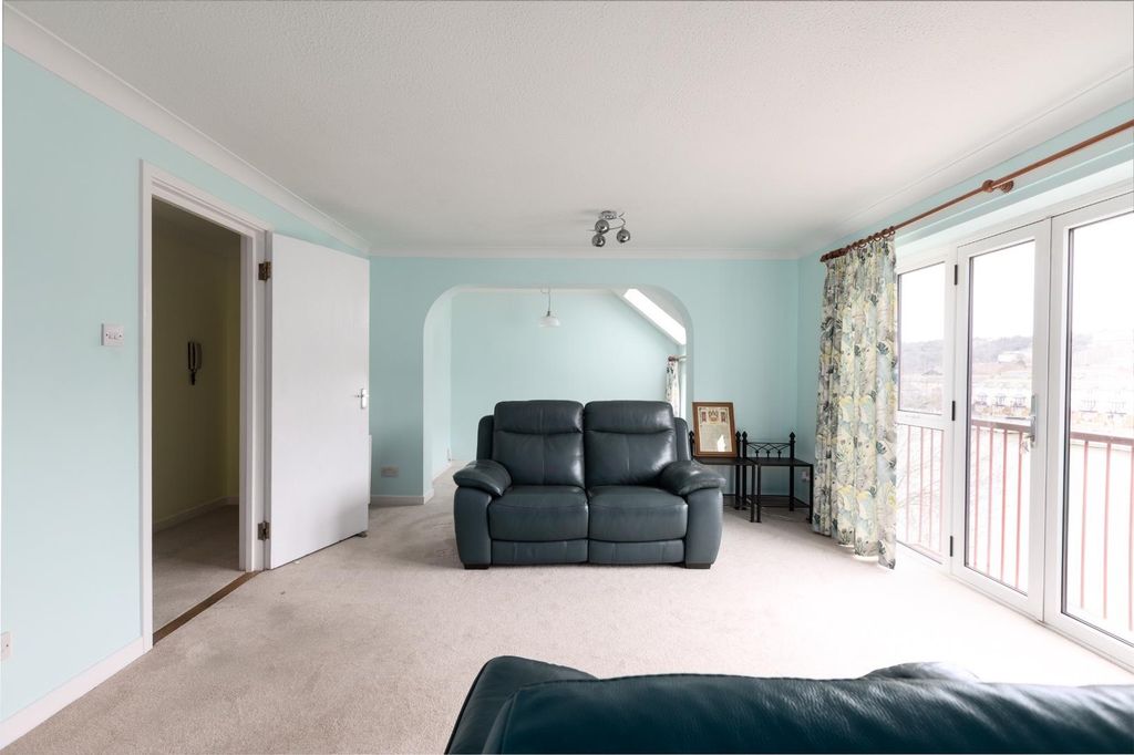 Property photo 3 of 23 Flat 21, Portland Court, Bs1-8.Jpg