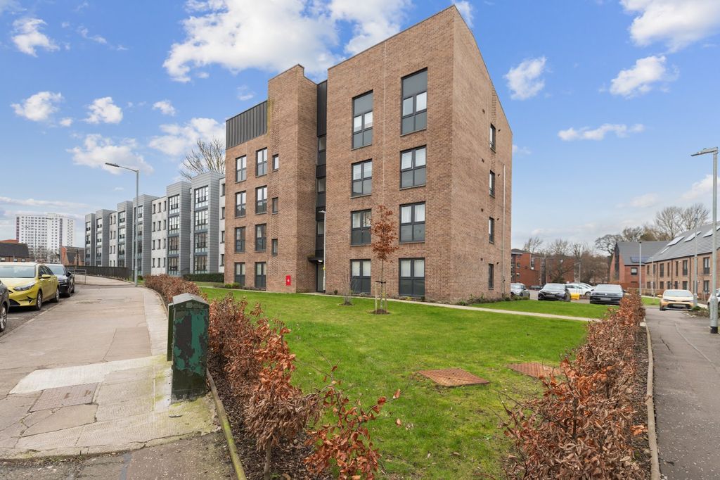 Property photo 1 of 20 Picture No. 10