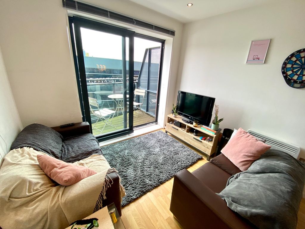 Property photo 3 of 12