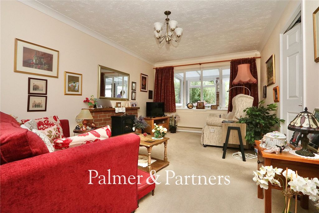 Property photo 3 of 17 Picture No. 21