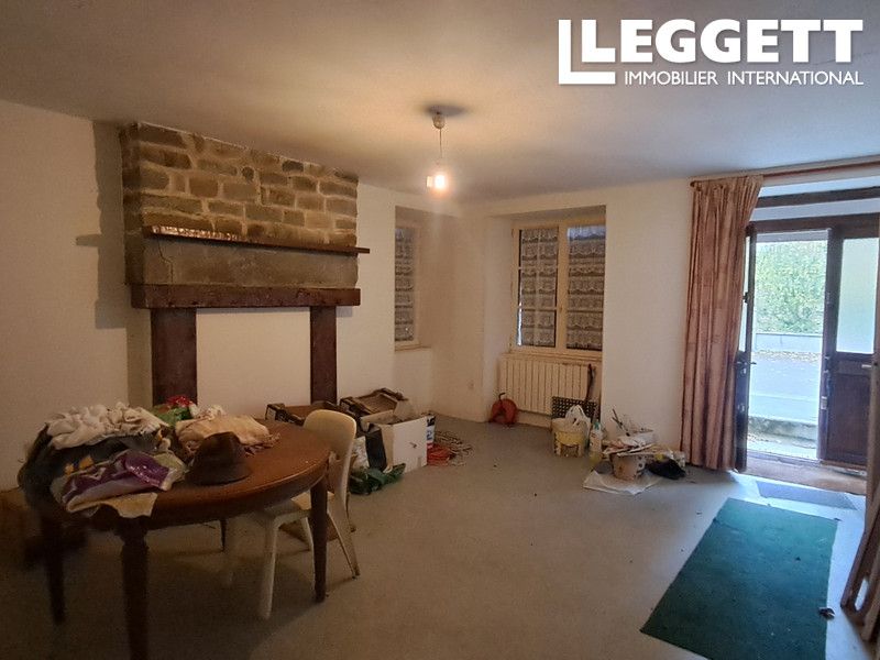 Property photo 3 of 10