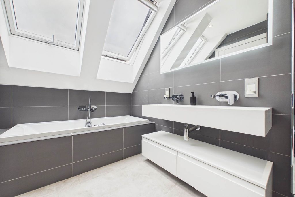 Additional image 29 of 5 bed detached house for saleClyde Street, Carluke ML8