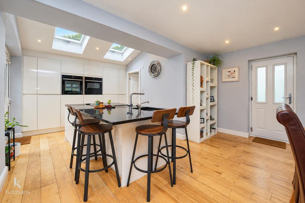 Property photo 2 of 56 2.Jpg