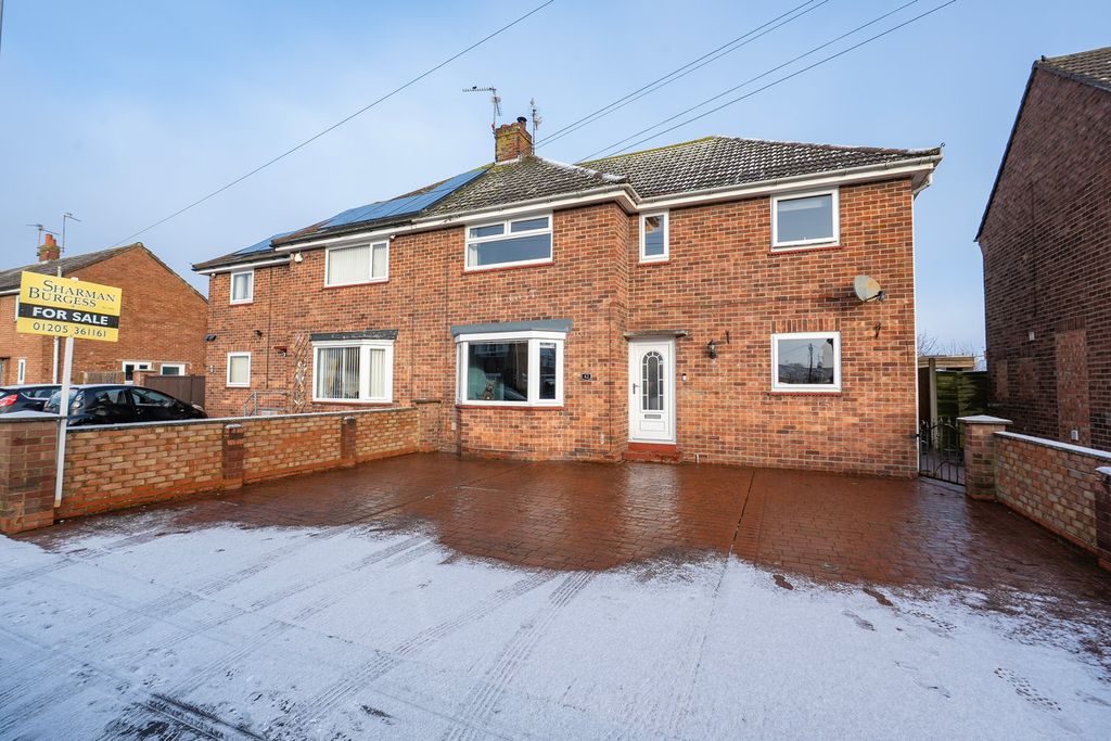 Property photo 1 of 16