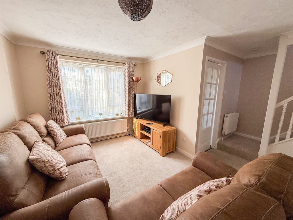 Property photo 2 of 14