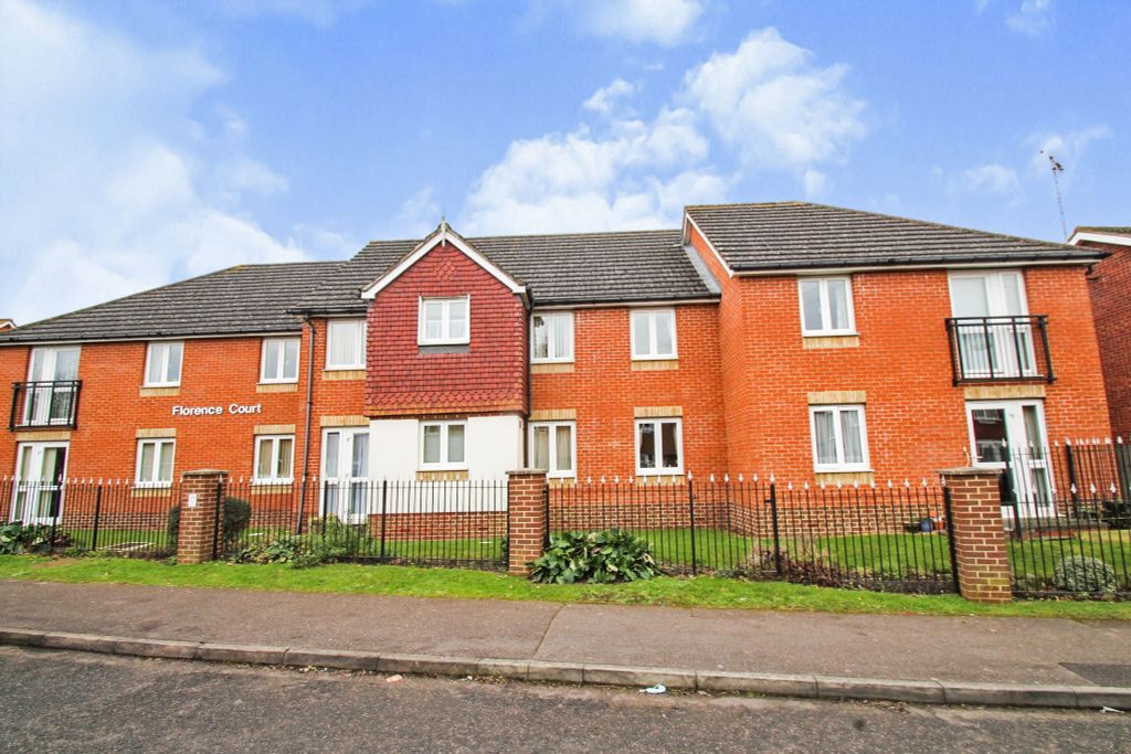 1 bed flat for sale Aylesbury