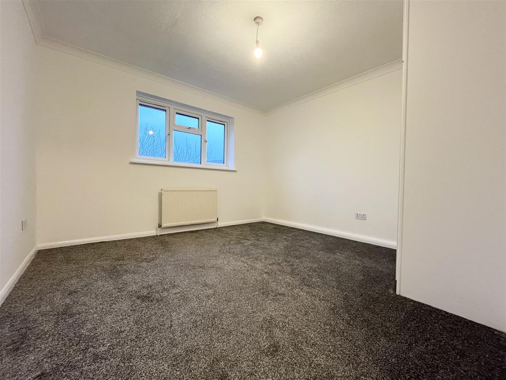 Property photo 3 of 7 Img_3758.Jpg